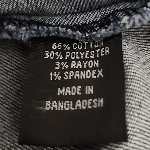 Baccini Blue Stretch Freyed Hem Jean Jacket - Women's - Picture 8 of 9